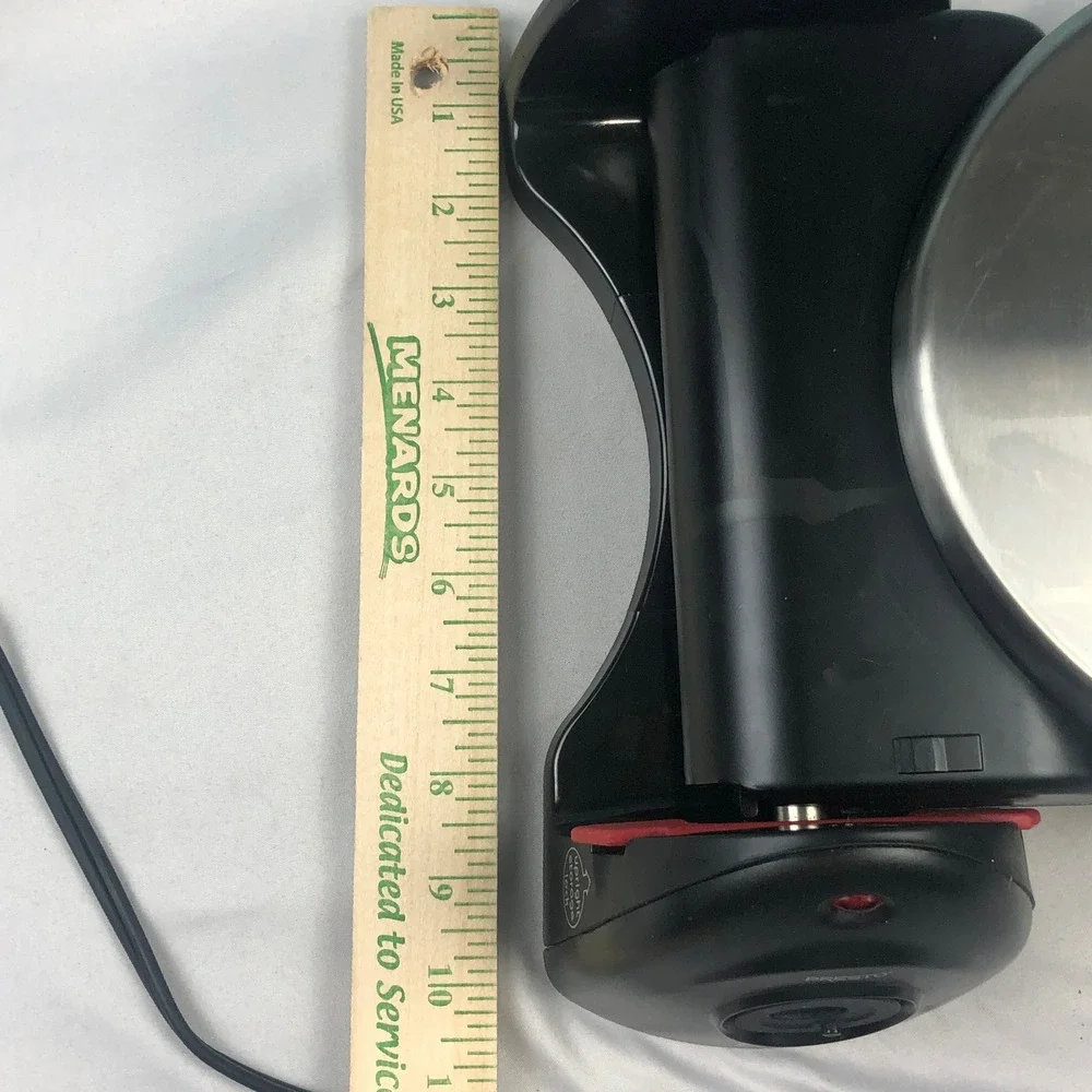 Presto FlipSide Belgian Waffle Maker 0351003 Rotating Nonstick WORKS!